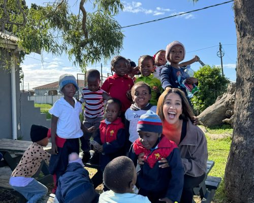 early-childhood-development-volunteer-pe